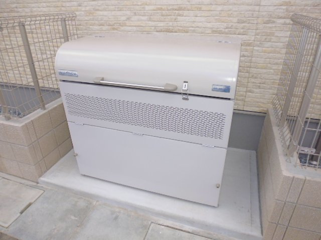 ファミーユＣのその他共用部分|敷地内専用ゴミステーション
