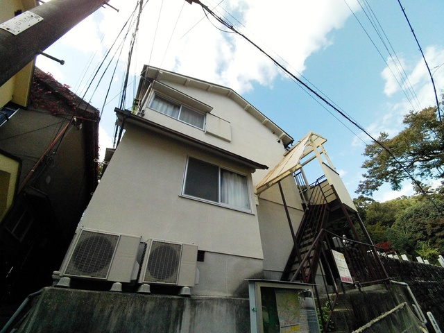 土居アパートの外観