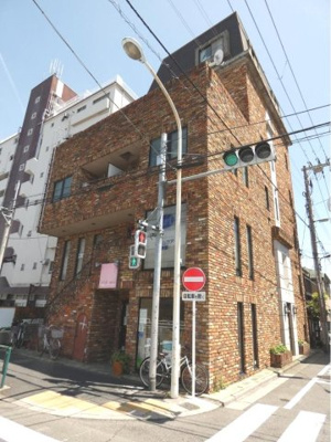 【外観】 | ZUM AUFTAKT　13692 | 駅徒歩６分♪タイル張りのおしゃれな外観です(^^)/