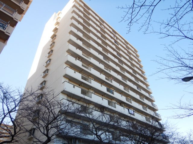 アーバンメゾン東大島の外観