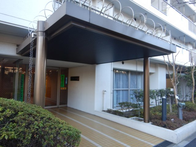 アーバンメゾン東大島のエントランス