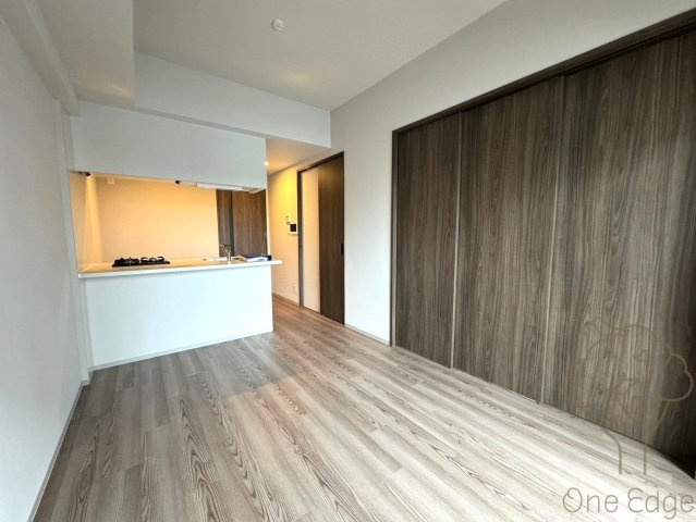 ORSUS大阪福島の居間・リビング