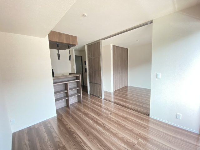 ムーンリバー　A棟の居間・リビング