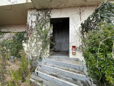 【外観】 | 西部町　祝崎郷シーサイドタウン　売地 | 建造物の一部が残っております