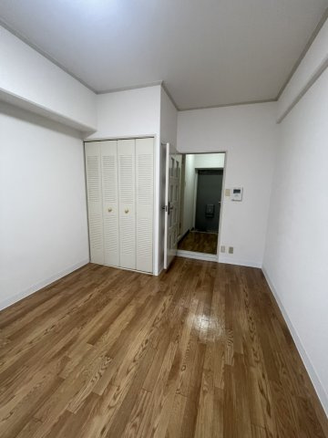 セントラルプラザ六甲の居間・リビング|使いやすいリビングです