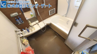 【浴室】 | 南アルプス市在家塚 Ｈ24年セキスイハイム施工 オール電化中古 | 1坪以上サイズのバスルーム　浴室ＴＶ・浴室換気乾燥機付き