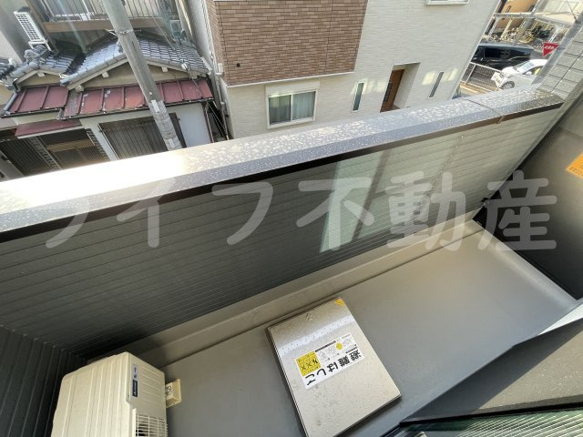 REGIES近大SouthⅡのバルコニー|バルコニーからの眺めを楽しみながら食事をしませんか