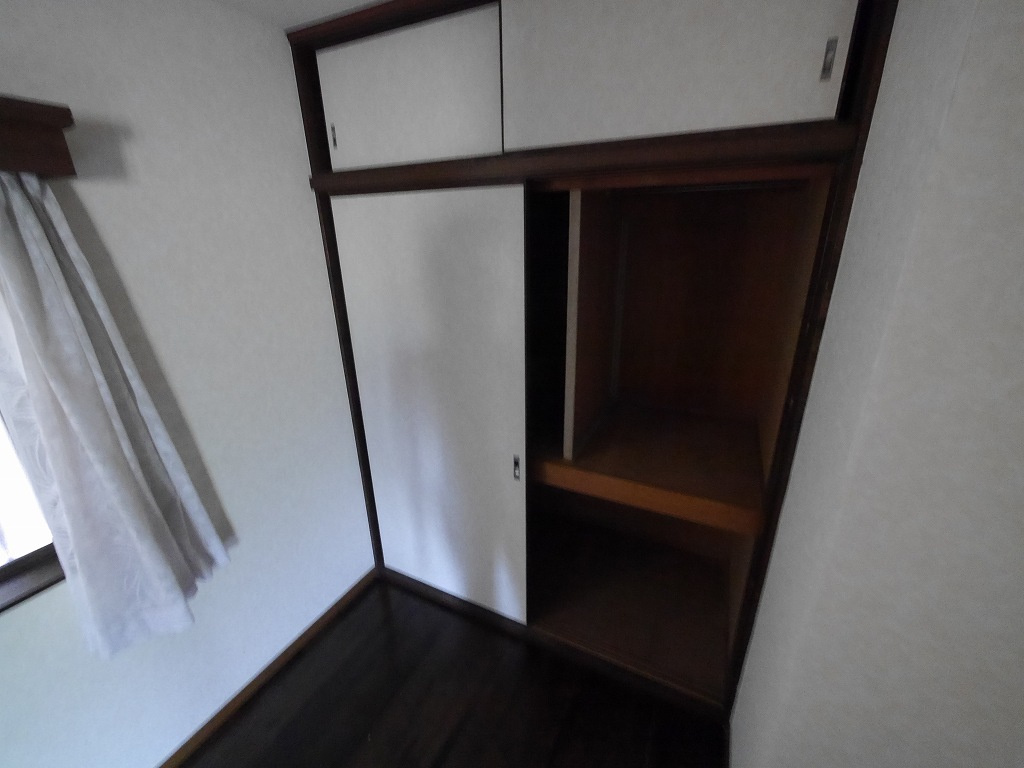 禅昌寺ガレージ・倉庫付戸建の収納