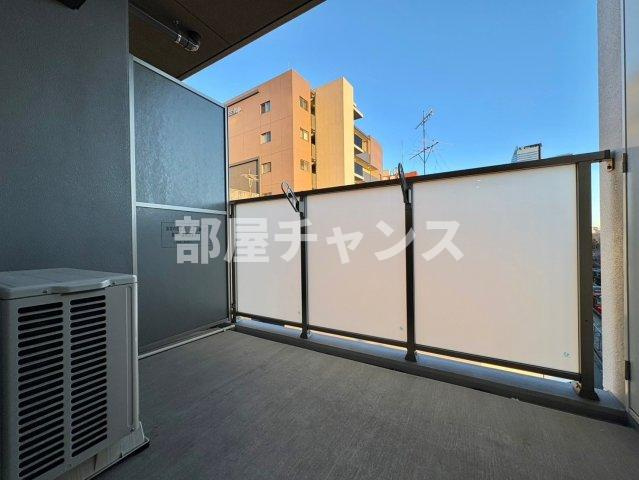 エステムコート名古屋ルノンのバルコニー