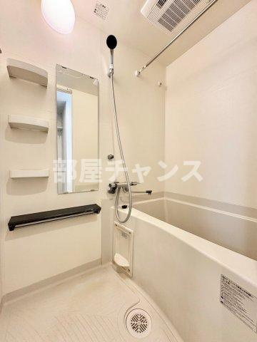 エステムコート名古屋ルノンの浴室