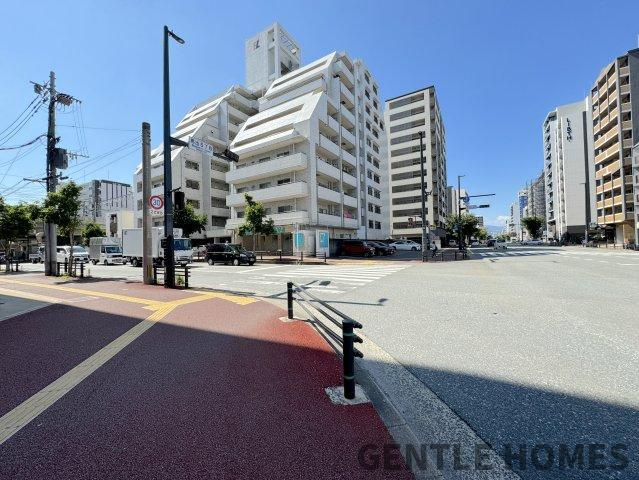 エバーライフ吉塚駅前の周辺