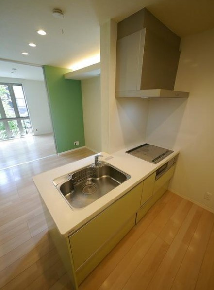 リンジュ　ドゥ　プリムのキッチン|※他部屋参考写真