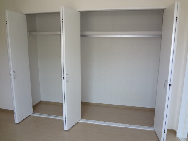 ベルフラワー嵐山の収納