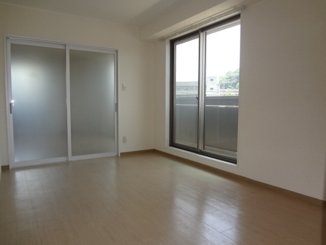 ベルフラワー嵐山の子供部屋