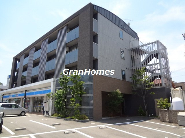 ベルフラワー嵐山の外観