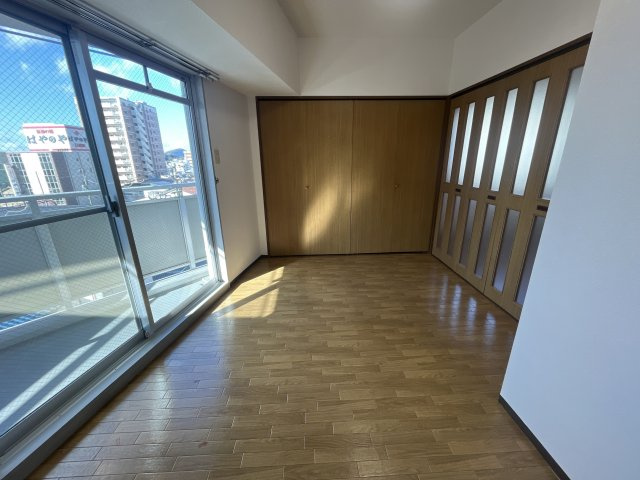 三共ヒルズの寝室