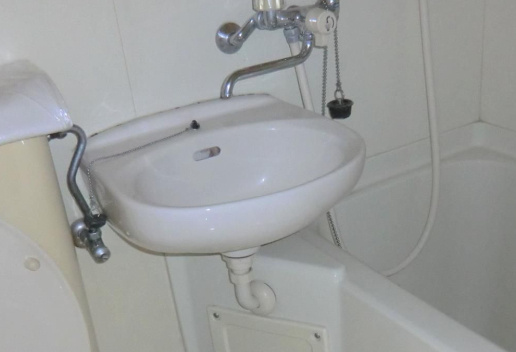 リベラル宮之阪の洗面所|コンパクトで使いやすい洗面所