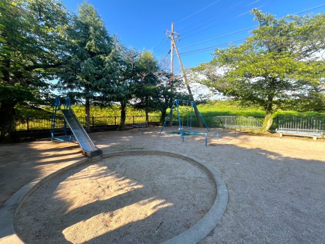 ◆室内リフォーム済み美室◆ペット飼育可能◆９階南向きＬＤＫ◆ハイム伏見Ａ棟のその他共用部分|敷地内公園