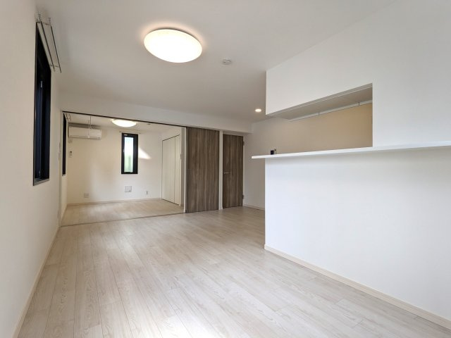 湯島レジデンスの居間・リビング|LDK