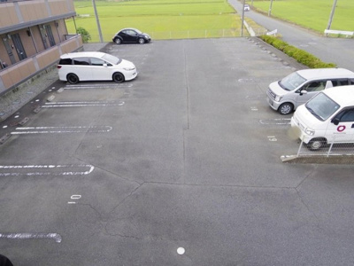 【駐車場】 | ルミエール東光台 Ｂ | 駐車場