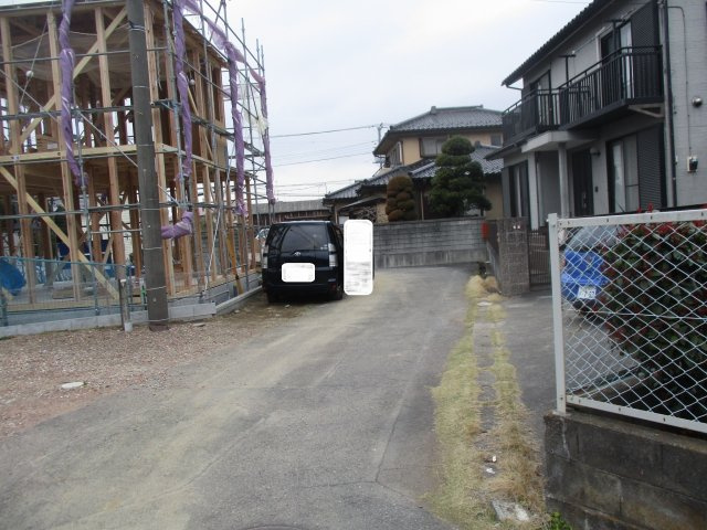 リーブルガーデン．S　行田栄町　の前面道路含む現地写真|現地前面道路（2024年03月12日）撮影