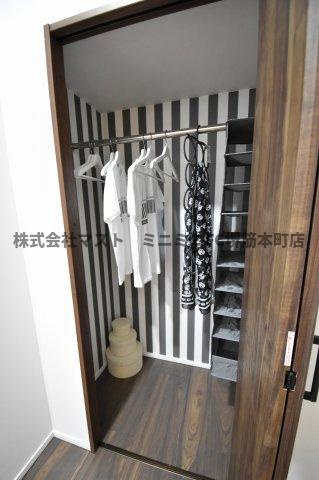 大阪市中央区徳井町１丁目の賃貸マンションの収納