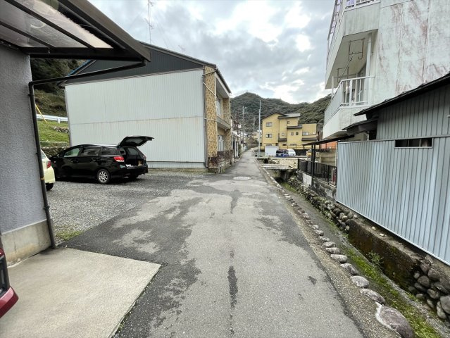 ６２７２５　岐阜市松下町土地の前面道路含む現地写真