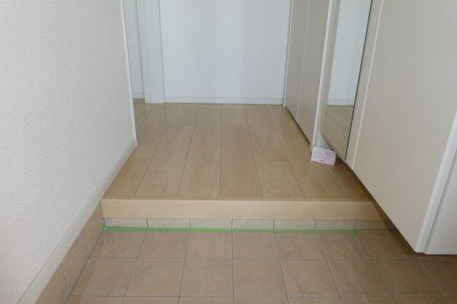 バイオレット真備Ｎｏ．１の玄関