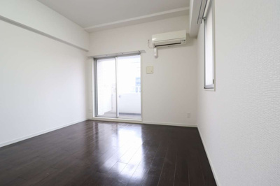 【居間・リビング】 | フォレストガーデン天満橋Ⅰ