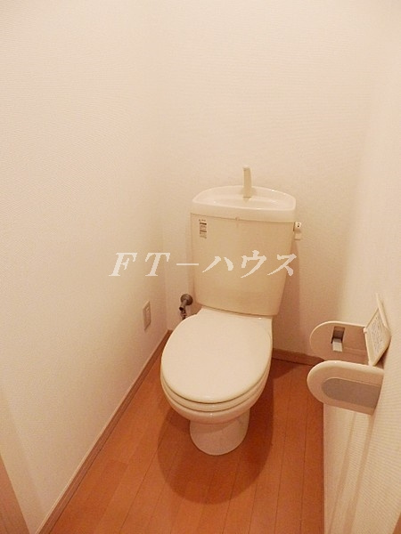 ブラン．ノワールのトイレ