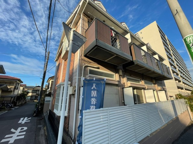 パセットワン幕張本郷の外観