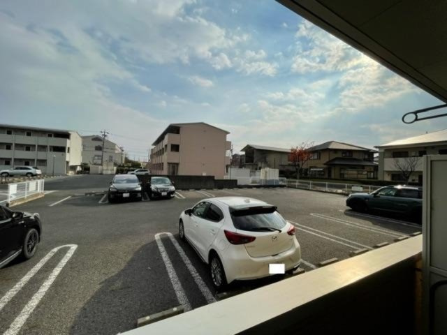 パークハイム　B棟　　刈谷市近郊の賃貸はクラスホーム刈谷店の駐車場|同物件の別部屋になります。