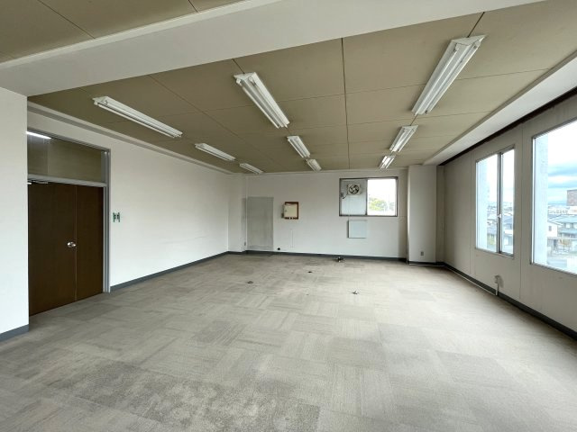 加藤第一ビルの内装