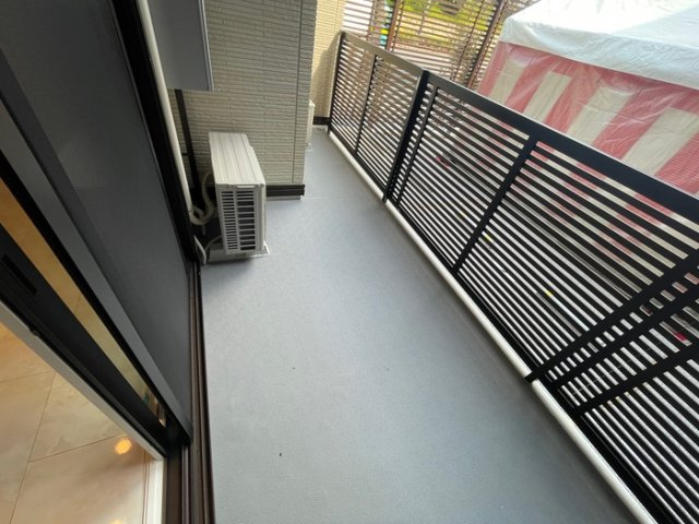 ロワイヤル綿町のバルコニー