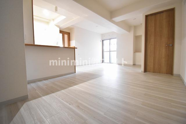 フォレステージュ谷町の居間・リビング|※建物内別間取参考写真