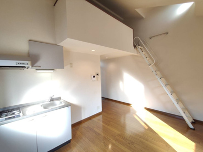 【内装】 | リトルガーデン | 別号室の写真になります。現況優先。