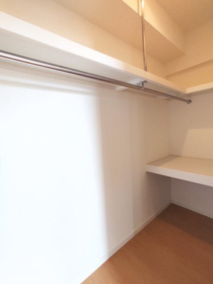 【収納】 | ニューガイア天神北 | 別号室の写真になります。現況優先。