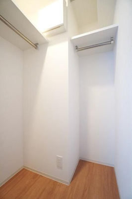 【収納】 | デュオフラッツ六本松 | 別号室の写真になります。現況優先。