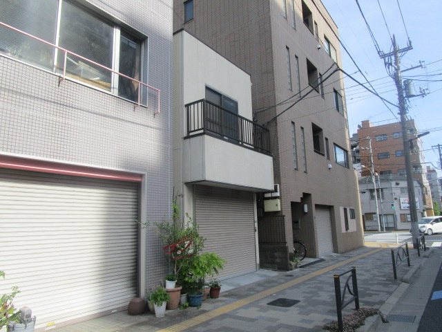 墨田区石原３丁目の倉庫の外観