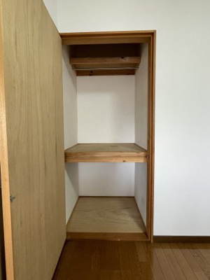 【収納】 | コーポ髙成 | 南側洋室収納