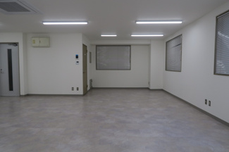 【内装】 | オノビル | 過ごしやすい室内です
新御徒町の店舗事務所。
「オノビル」のことなら(株)メイワ・エステートへ
