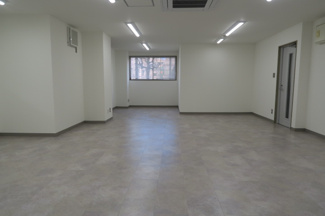 【内装】 | オノビル | 物件の内装です
新御徒町の店舗事務所。
「オノビル」のことなら(株)メイワ・エステートへ