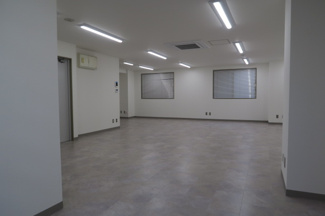【内装】 | オノビル | 物件の内装です
新御徒町の店舗事務所。
「オノビル」のことなら(株)メイワ・エステートへ