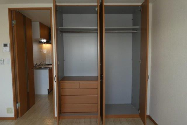 カントリードールの収納|クローゼット