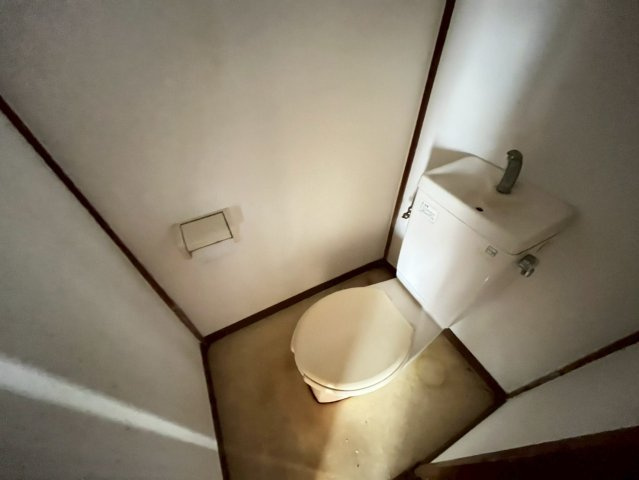 第2中島荘のトイレ