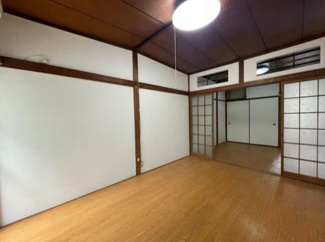 【寝室】