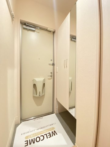 ファミィーユKの玄関