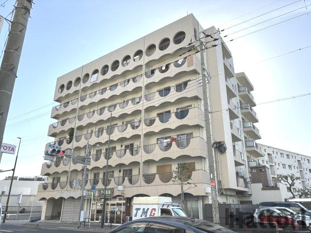 中村マンションの外観