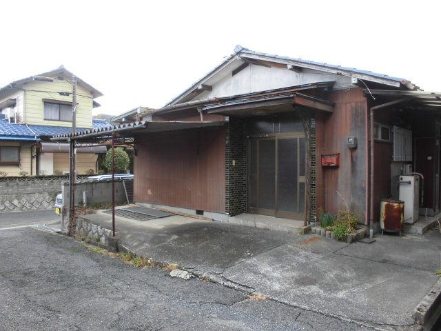 下松市河内売り土地（古家付）