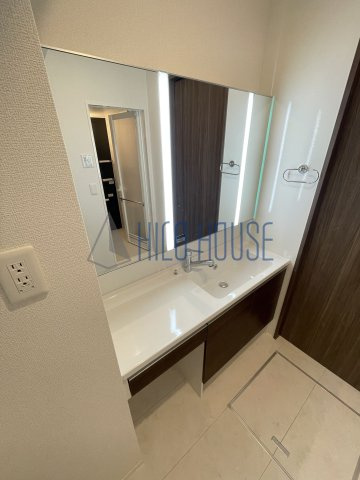 D-RESIDENCE東田町の洗面所